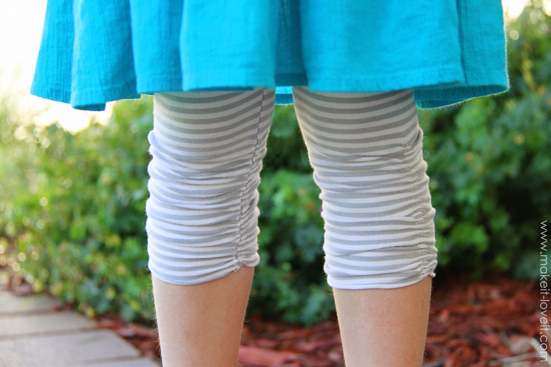 Turn Leggings into Capris {3 different methods}