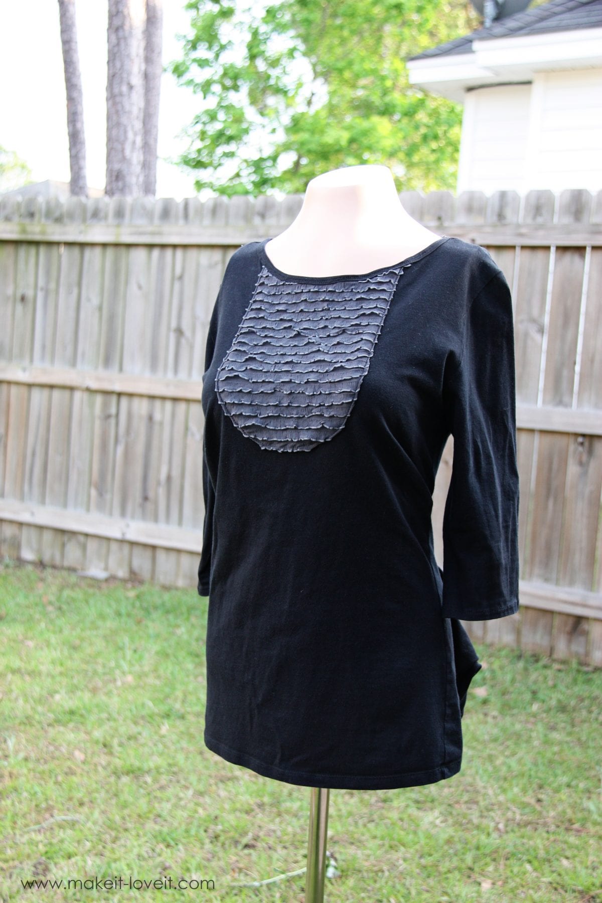 Ruffle Shirt {from ruffle fabric scraps}