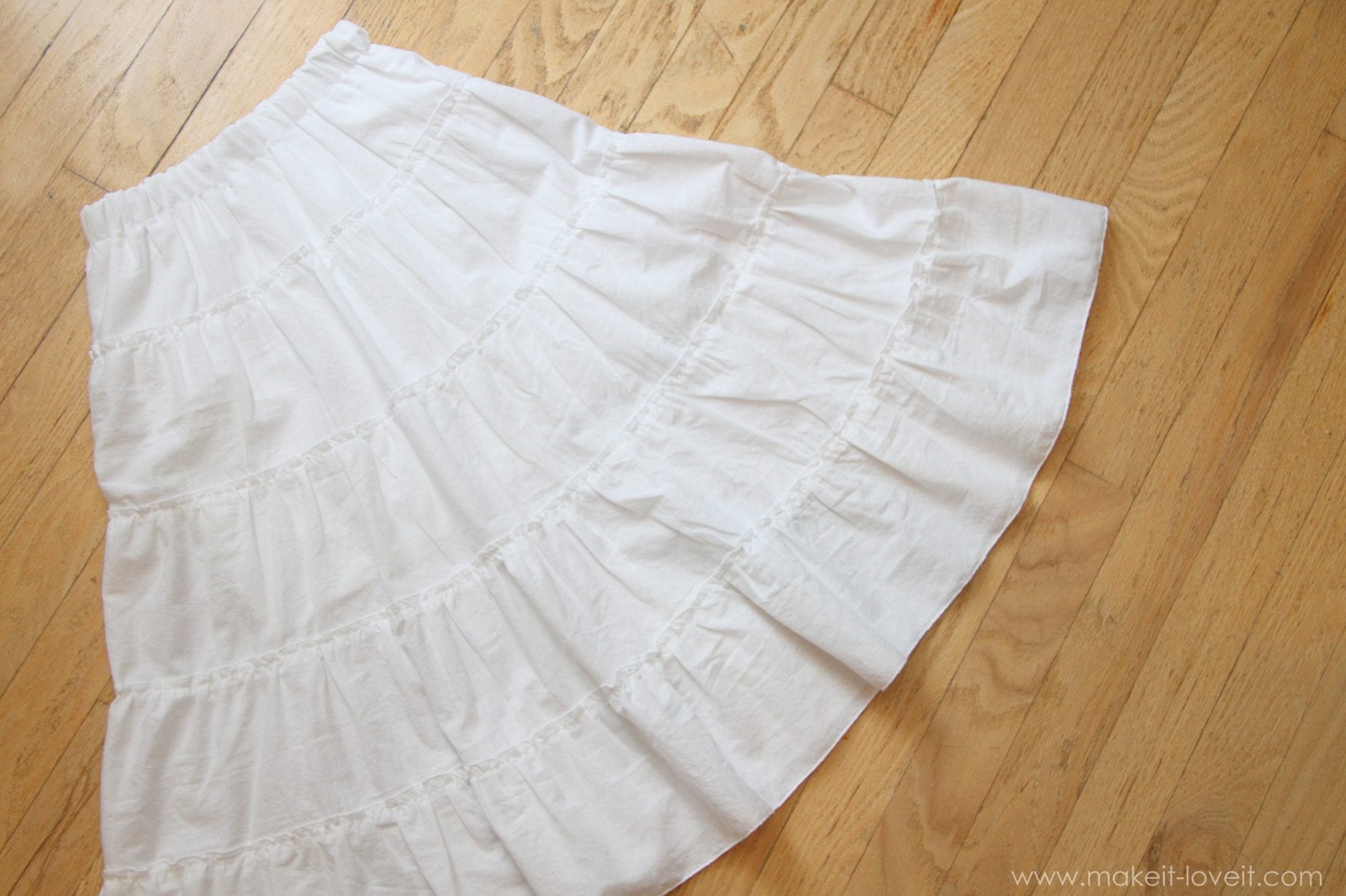 White flowy skirt 2025 into shorts diy