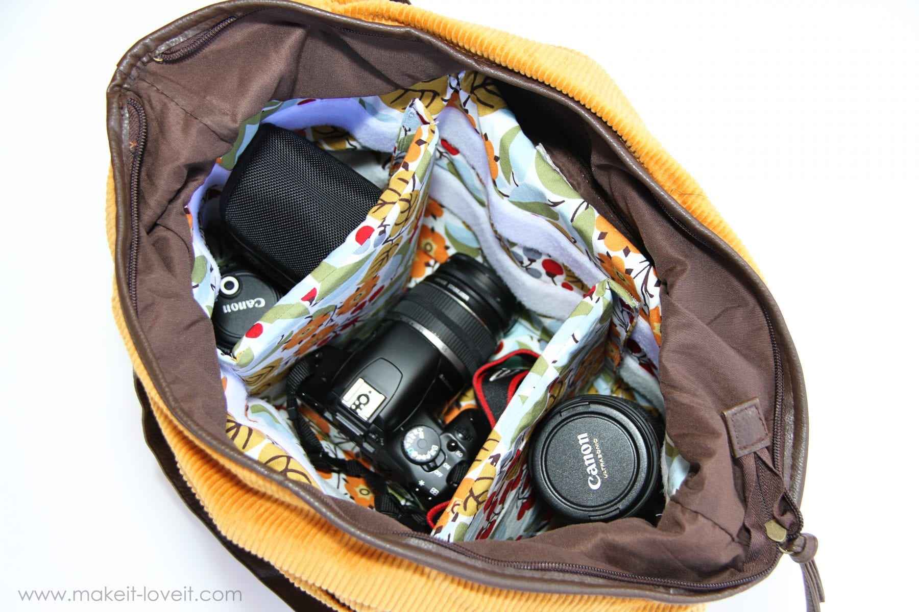 Project DIY: Camera Bag Purse - lacey writes.