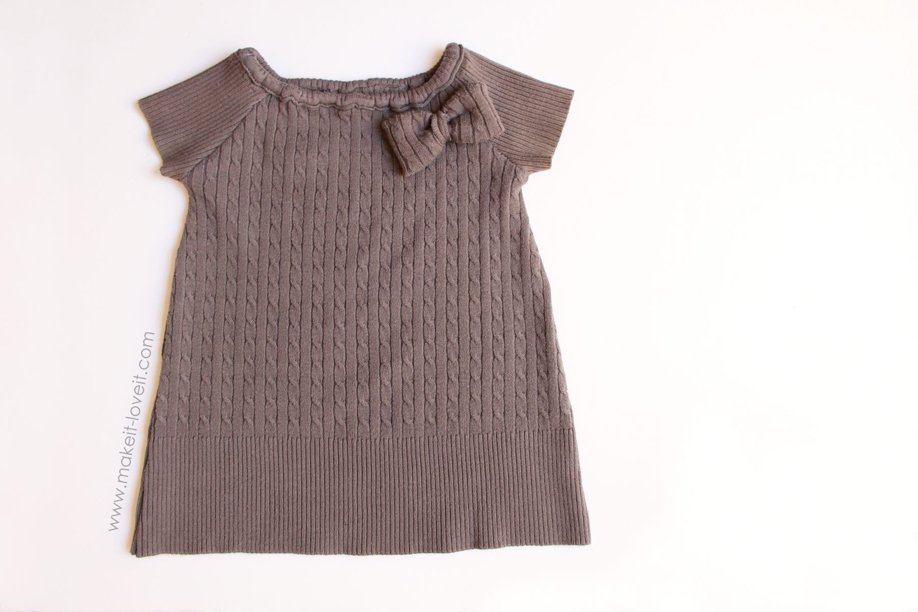 how to make a sweater dress shorter How to shorten a knitted dress by moving the rib